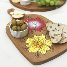 Load image into Gallery viewer, Floral serving board